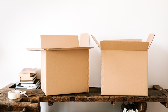 moving%20boxes%20on%20desk moving%20boxes%20on%20desk